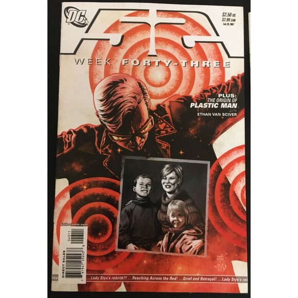 52 Comic Book by DC Comics Lot of 12 circa. 2007 - Picture 8 of 11